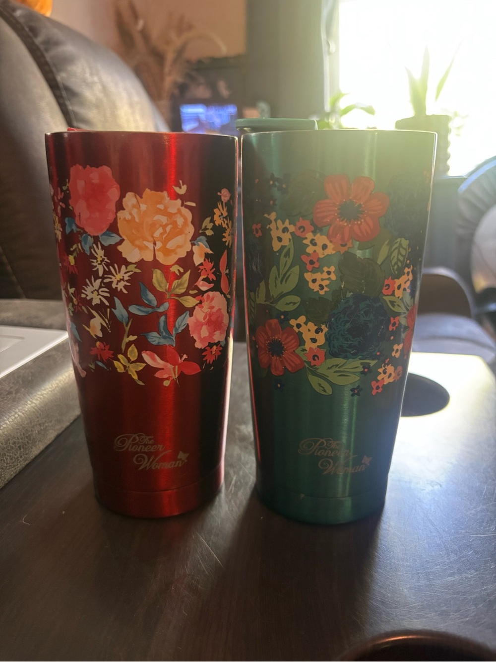 The Pioneer Woman Red and Green Floral Insulated Tumblers - Set